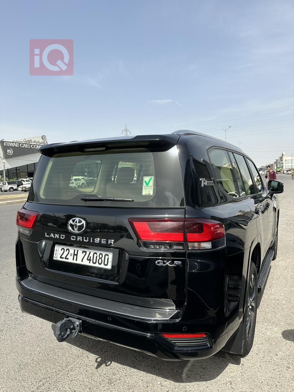 Toyota Land Cruiser